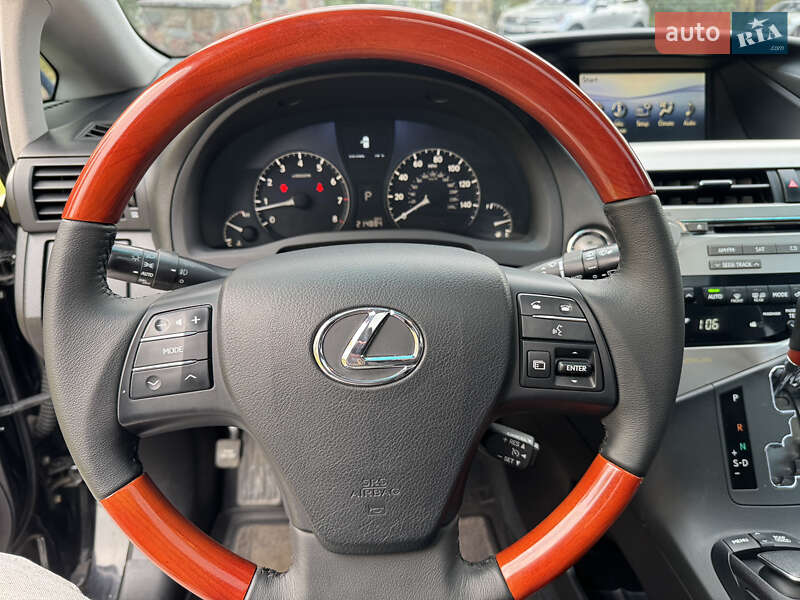 Внедорожник / Кроссовер Lexus RX 2010 в Киеве