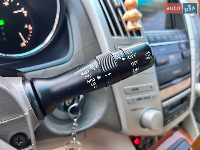 Внедорожник / Кроссовер Lexus RX 2005 в Одессе