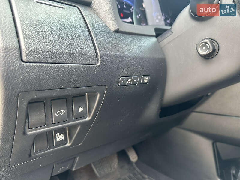 Внедорожник / Кроссовер Lexus RX 2012 в Днепре фото 16 Внедорожник / Кроссовер Lexus RX 2012 в Днепре