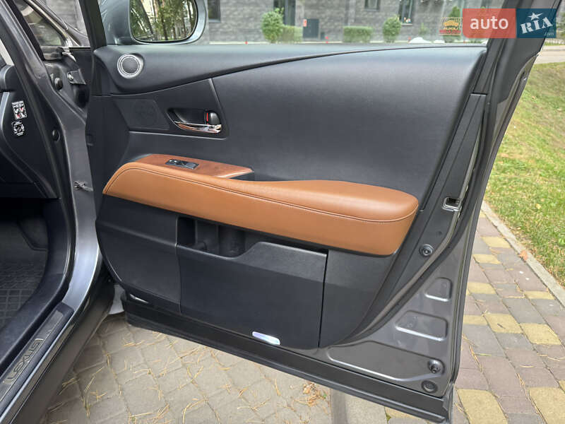 Позашляховик / Кросовер Lexus RX 2013 в Києві фото 40 Позашляховик / Кросовер Lexus RX 2013 в Києві