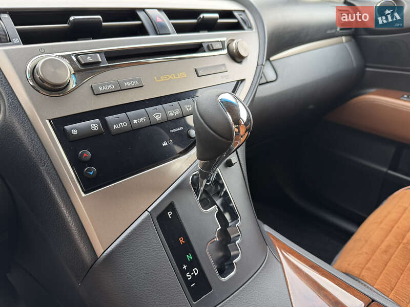 Позашляховик / Кросовер Lexus RX 2013 в Києві фото 60 Позашляховик / Кросовер Lexus RX 2013 в Києві