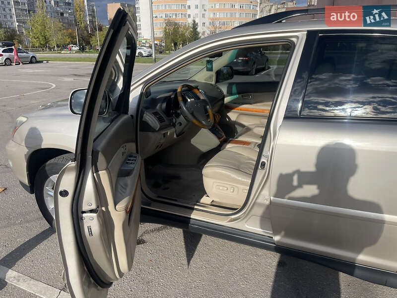 Внедорожник / Кроссовер Lexus RX 2007 в Ивано-Франковске фото 16 Внедорожник / Кроссовер Lexus RX 2007 в Ивано-Франковске