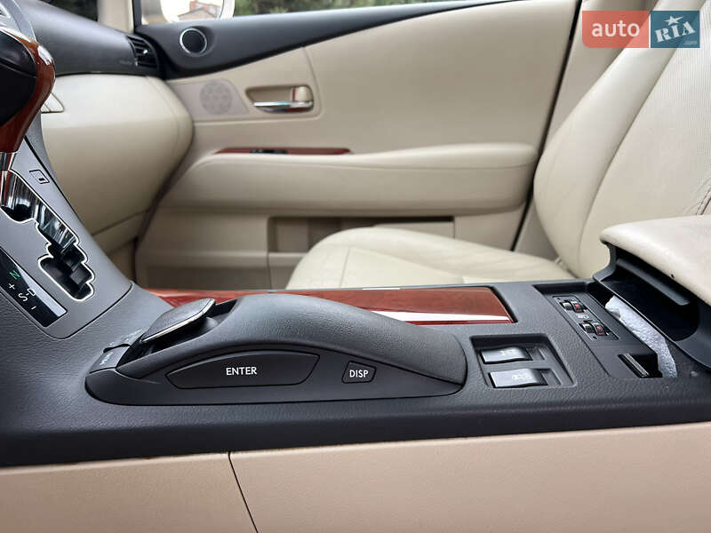 Внедорожник / Кроссовер Lexus RX 2009 в Днепре