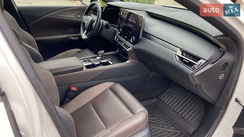 Позашляховик / Кросовер Lexus RX 2023 в Хмельницькому