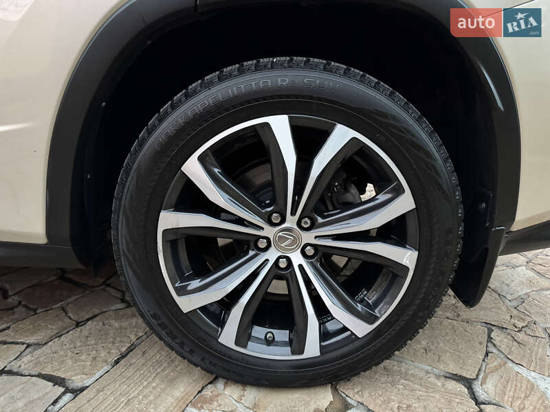 Позашляховик / Кросовер Lexus RX 2016 в Києві