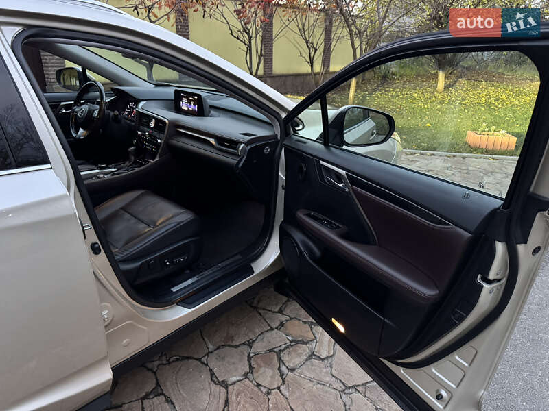 Позашляховик / Кросовер Lexus RX 2016 в Києві