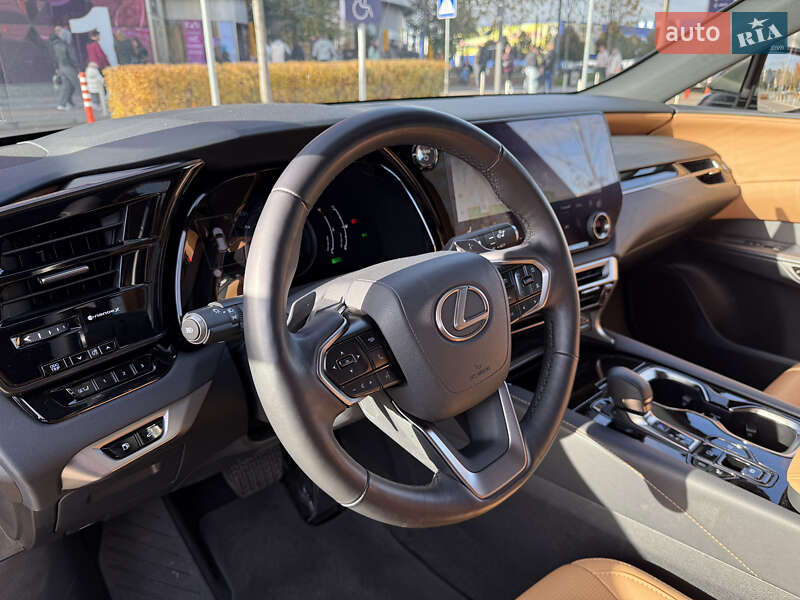 Внедорожник / Кроссовер Lexus RX 2023 в Киеве фото 28 Внедорожник / Кроссовер Lexus RX 2023 в Киеве