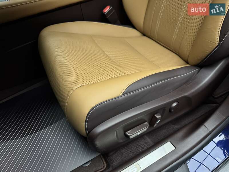 Внедорожник / Кроссовер Lexus RX 2018 в Киеве фото 24 Внедорожник / Кроссовер Lexus RX 2018 в Киеве