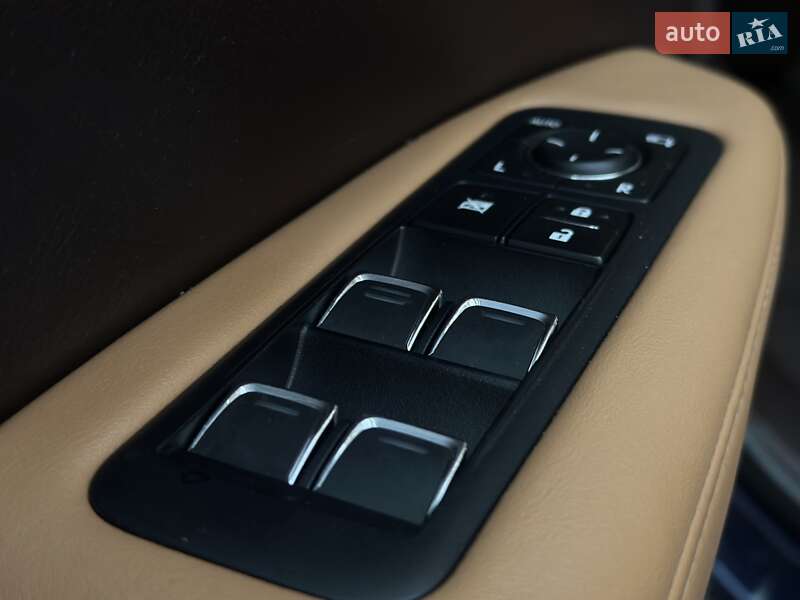 Внедорожник / Кроссовер Lexus RX 2017 в Киеве