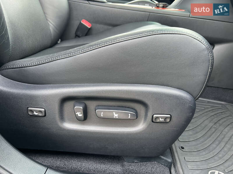 Внедорожник / Кроссовер Lexus RX 2009 в Киеве фото 65 Внедорожник / Кроссовер Lexus RX 2009 в Киеве