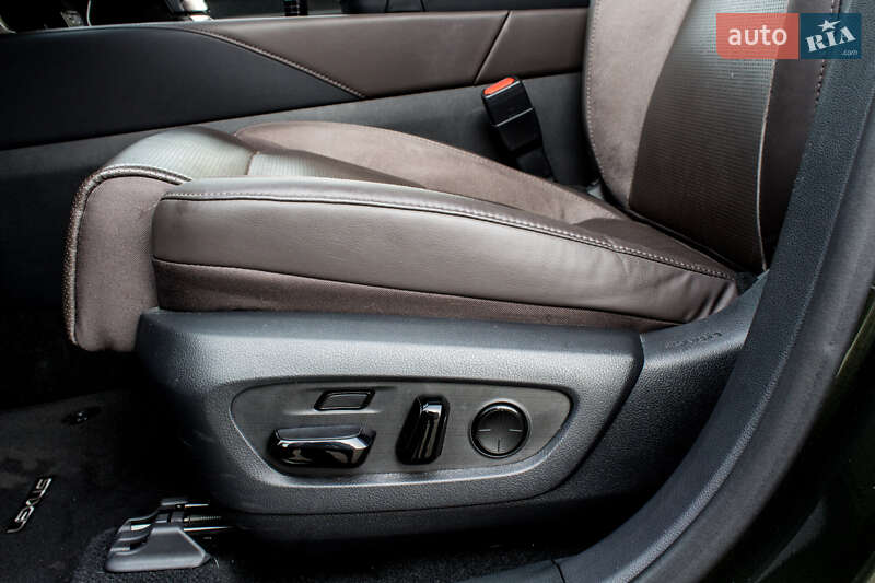 Позашляховик / Кросовер Lexus RX 2023 в Львові