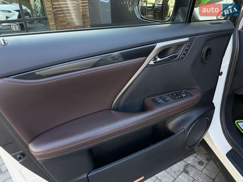 Внедорожник / Кроссовер Lexus RX 2019 в Киеве фото 33 Внедорожник / Кроссовер Lexus RX 2019 в Киеве