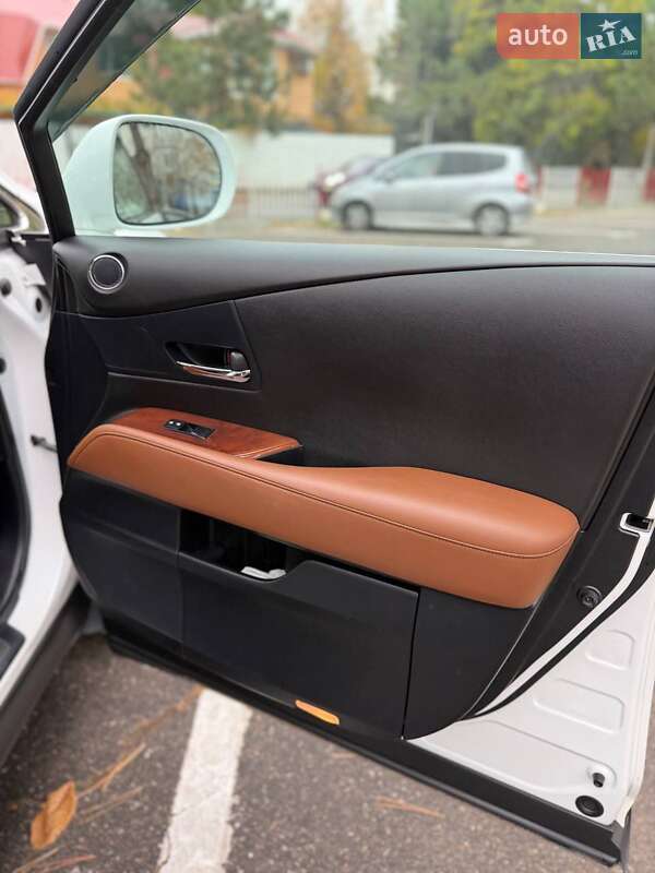 Внедорожник / Кроссовер Lexus RX 2015 в Одессе фото 13 Внедорожник / Кроссовер Lexus RX 2015 в Одессе