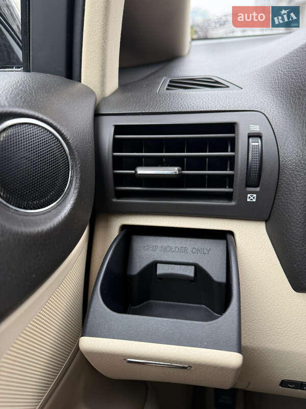 Позашляховик / Кросовер Lexus RX 2011 в Києві фото 28 Позашляховик / Кросовер Lexus RX 2011 в Києві