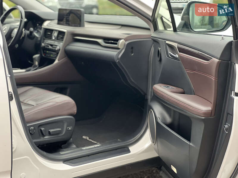 Позашляховик / Кросовер Lexus RX 2019 в Києві фото 37 Позашляховик / Кросовер Lexus RX 2019 в Києві