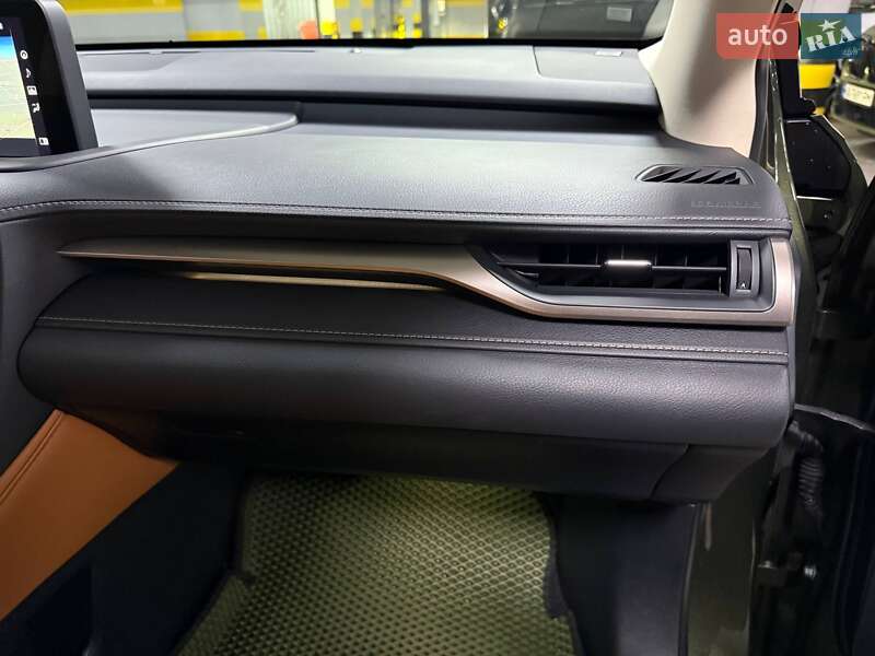 Внедорожник / Кроссовер Lexus RX 2022 в Киеве