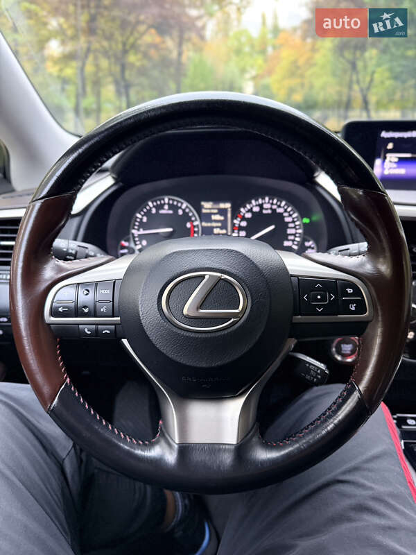 Внедорожник / Кроссовер Lexus RX 2016 в Киеве фото 10 Внедорожник / Кроссовер Lexus RX 2016 в Киеве