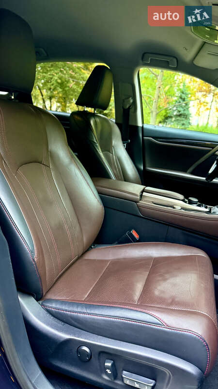 Внедорожник / Кроссовер Lexus RX 2016 в Киеве фото 13 Внедорожник / Кроссовер Lexus RX 2016 в Киеве