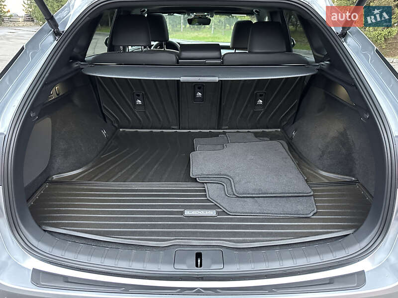 Позашляховик / Кросовер Lexus RX 2024 в Тернополі фото 69 Позашляховик / Кросовер Lexus RX 2024 в Тернополі