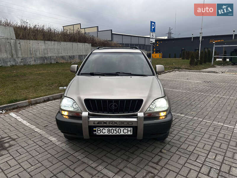 Внедорожник / Кроссовер Lexus RX 2001 в Львове