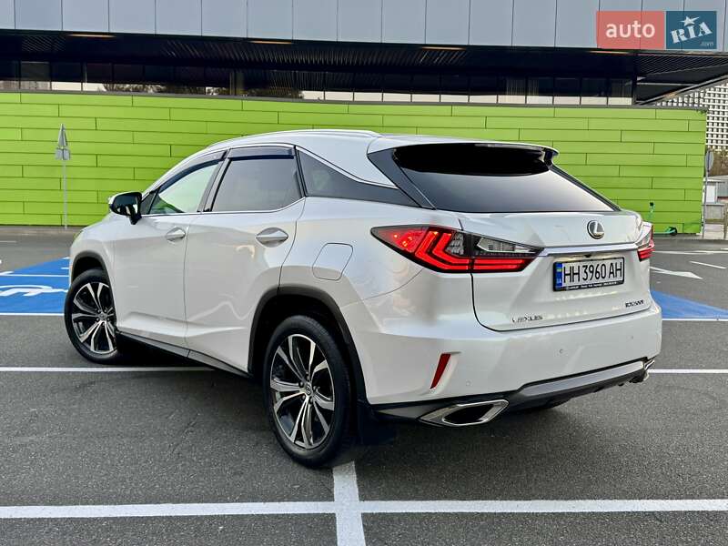 Позашляховик / Кросовер Lexus RX 2016 в Києві