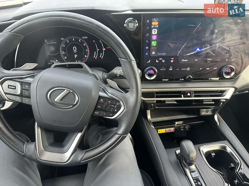 Позашляховик / Кросовер Lexus RX 2023 в Вишневому
