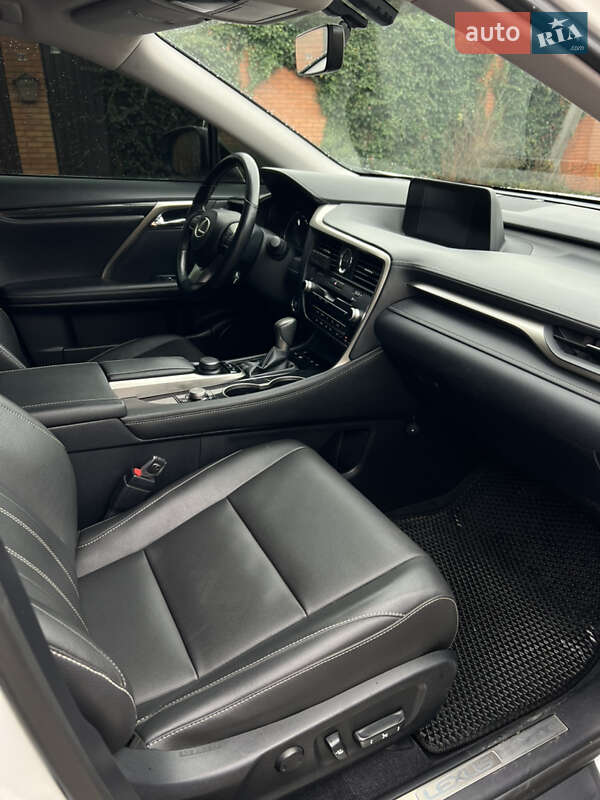 Позашляховик / Кросовер Lexus RX 2017 в Дніпрі