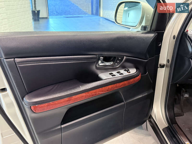 Внедорожник / Кроссовер Lexus RX 2006 в Одессе фото 40 Внедорожник / Кроссовер Lexus RX 2006 в Одессе