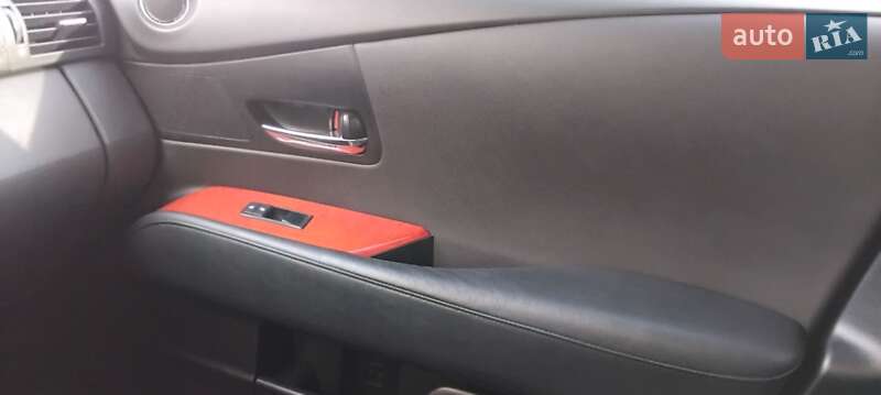 Внедорожник / Кроссовер Lexus RX 2011 в Броварах