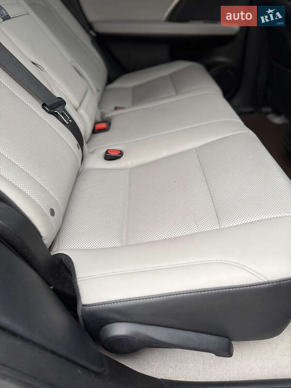 Позашляховик / Кросовер Lexus RX 2017 в Києві фото 21 Позашляховик / Кросовер Lexus RX 2017 в Києві