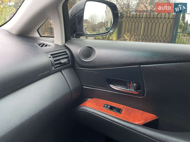 Внедорожник / Кроссовер Lexus RX 2010 в Днепре