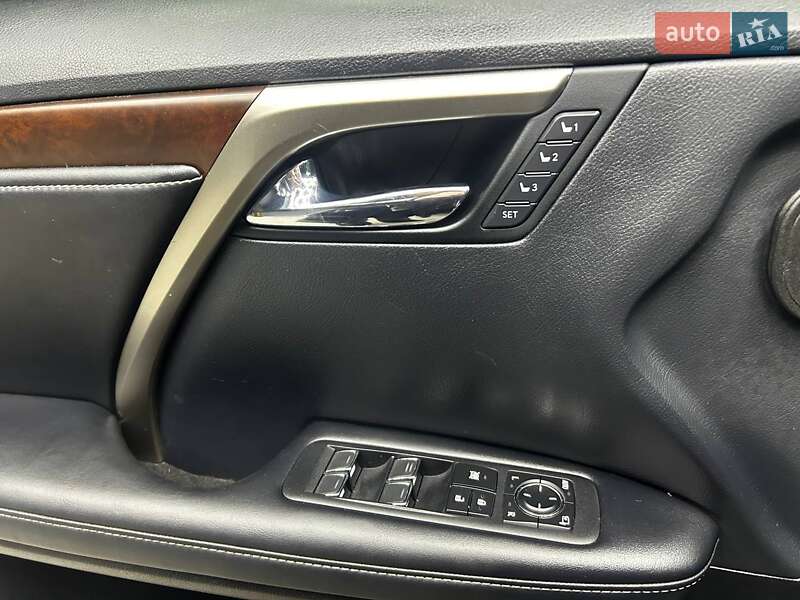 Внедорожник / Кроссовер Lexus RX 2022 в Черновцах