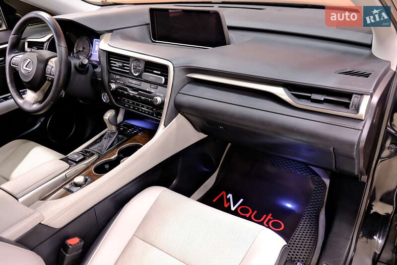 Внедорожник / Кроссовер Lexus RX 2017 в Одессе