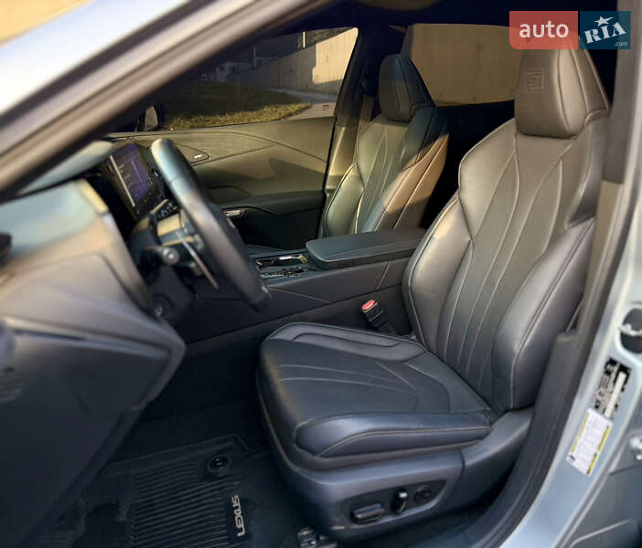 Внедорожник / Кроссовер Lexus RX 2023 в Харькове