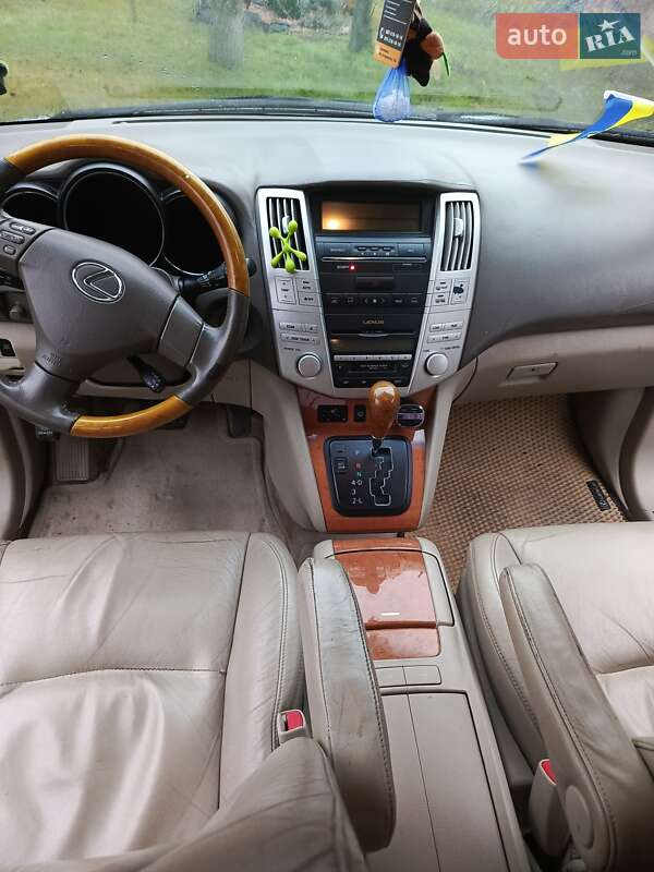 Внедорожник / Кроссовер Lexus RX 2006 в Барышевке