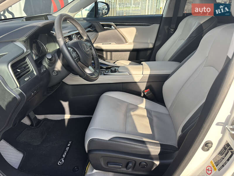 Внедорожник / Кроссовер Lexus RX 2018 в Киеве