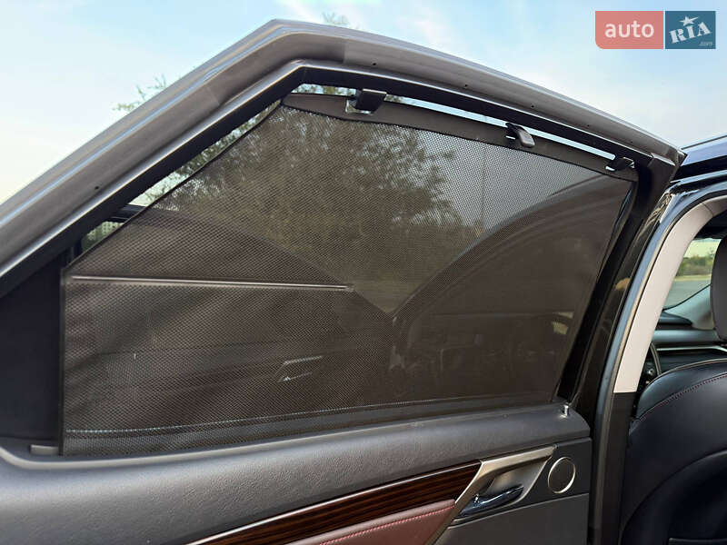 Позашляховик / Кросовер Lexus RX 2017 в Києві