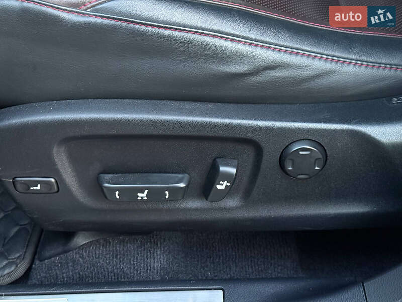 Позашляховик / Кросовер Lexus RX 2017 в Києві