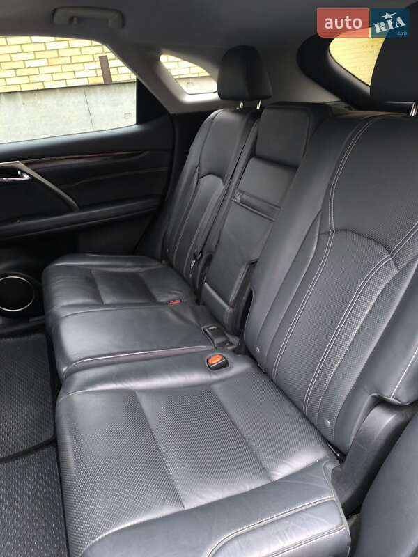 Позашляховик / Кросовер Lexus RX 2018 в Києві