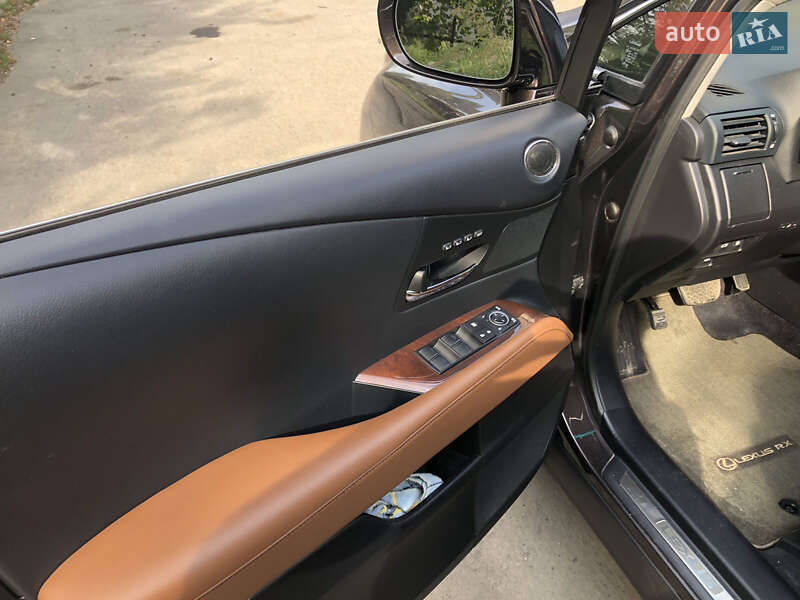 Внедорожник / Кроссовер Lexus RX 2014 в Одессе