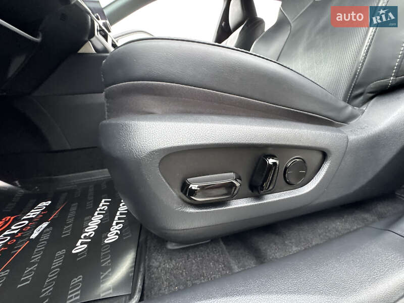 Позашляховик / Кросовер Lexus RX 2023 в Києві фото 168 Позашляховик / Кросовер Lexus RX 2023 в Києві