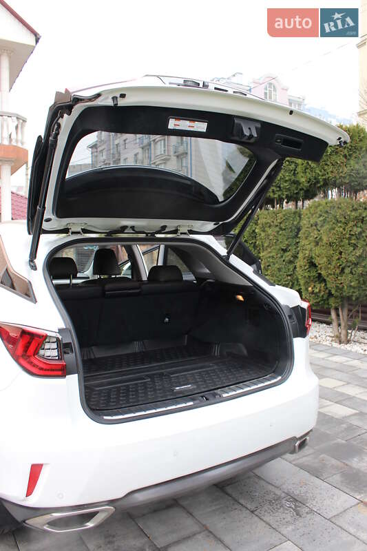 Внедорожник / Кроссовер Lexus RX 2016 в Ивано-Франковске фото 17 Внедорожник / Кроссовер Lexus RX 2016 в Ивано-Франковске