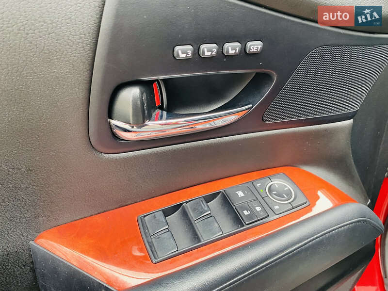 Внедорожник / Кроссовер Lexus RX 2010 в Харькове