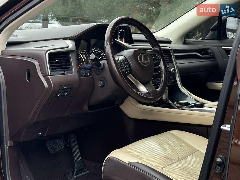 Позашляховик / Кросовер Lexus RX 2016 в Трускавці