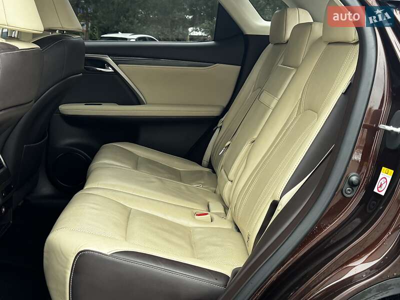 Позашляховик / Кросовер Lexus RX 2016 в Трускавці