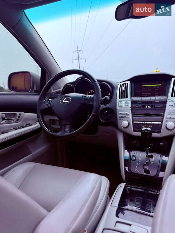 Позашляховик / Кросовер Lexus RX 2005 в Новояворівську
