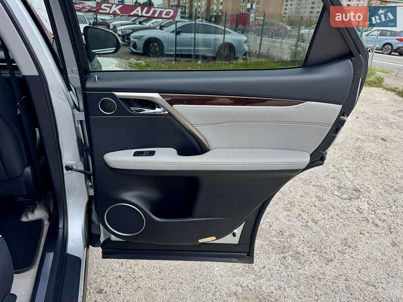 Внедорожник / Кроссовер Lexus RX 2017 в Киеве