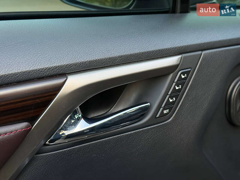 Позашляховик / Кросовер Lexus RX 2017 в Дніпрі фото 23 Позашляховик / Кросовер Lexus RX 2017 в Дніпрі
