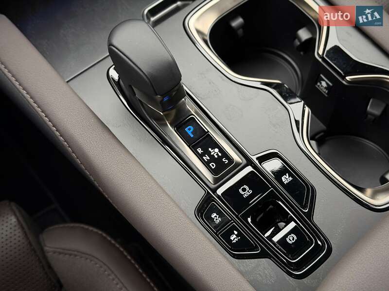Внедорожник / Кроссовер Lexus RX 2024 в Киеве