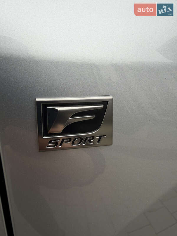 Внедорожник / Кроссовер Lexus RX 2023 в Ивано-Франковске